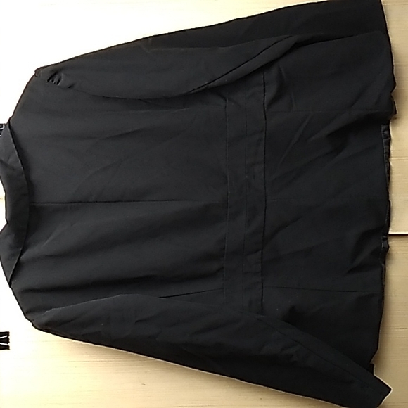 First Option Too Women's 16W Suit Jacket in Black lined - Picture 3 of 6